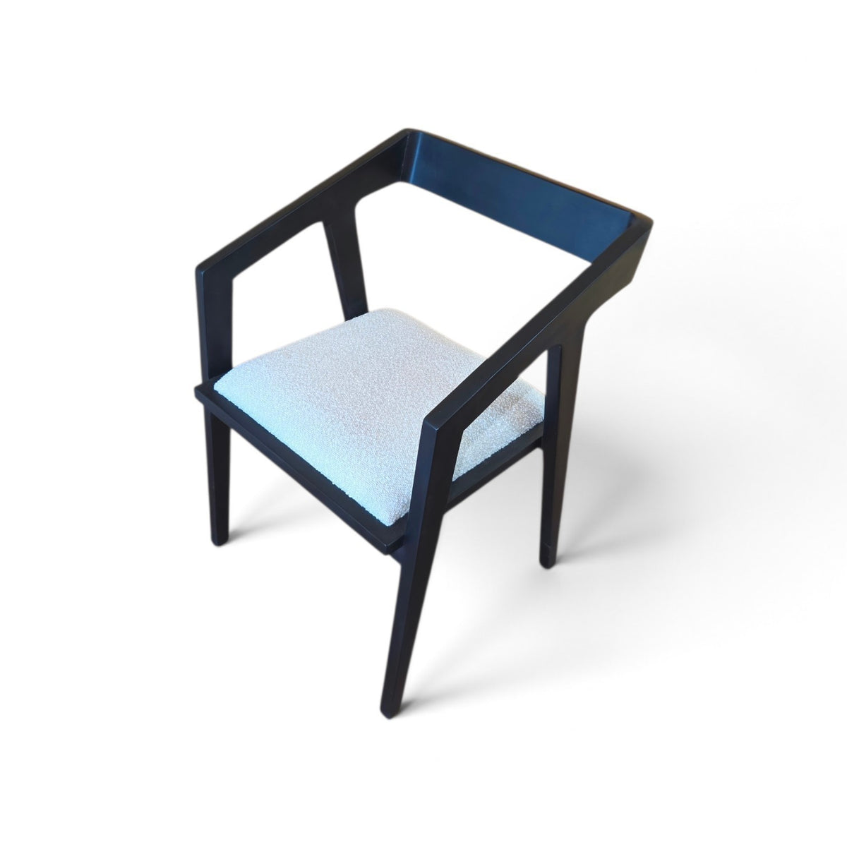 Azli Chair